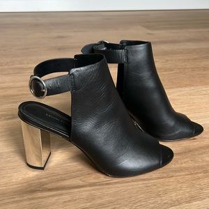 Banana Republic Leather Peep Toe Bootie Size 8.5